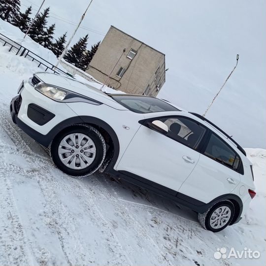 Kia Rio X-Line 1.4 AT, 2018, 165 000 км