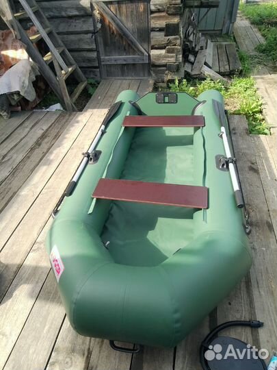 Лодка под матор