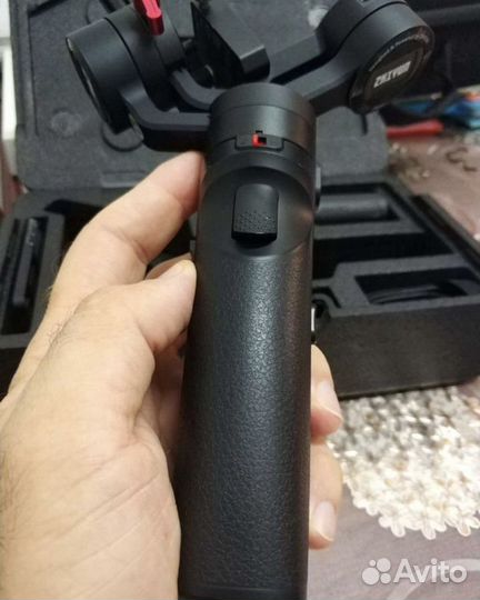 Электронный стедикам Zhiyun Crane M2