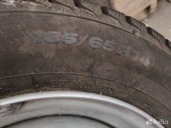 2 колеса 185-65 r14 на штампованных дисках Ваз