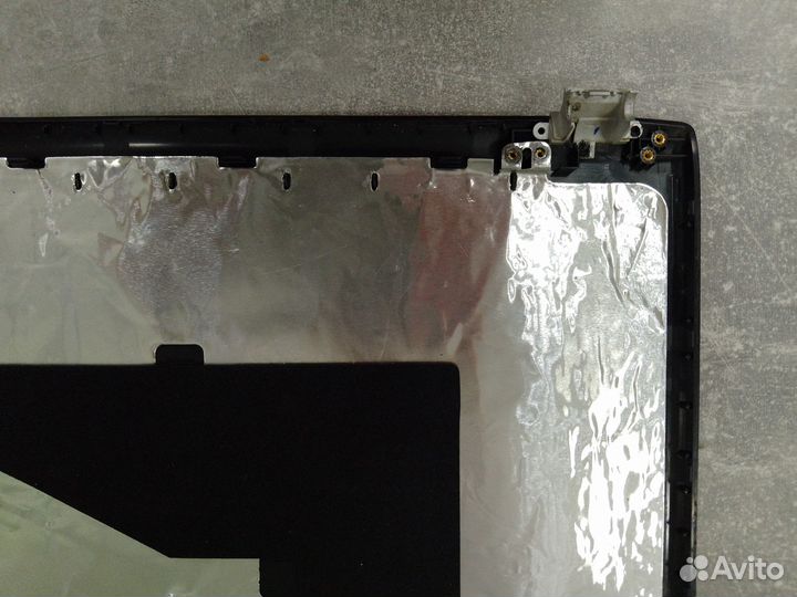 Крышка матрицы Samsung R730 BA75-02511B