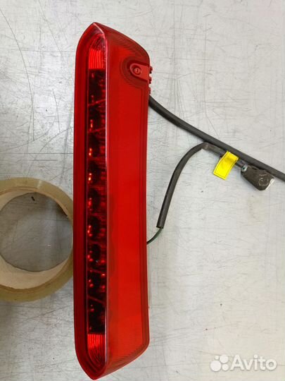 Kia Rio X-Line стоп сигнал дополнительный