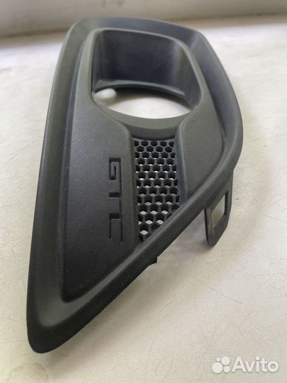 Накладка на бампер Opel Astra