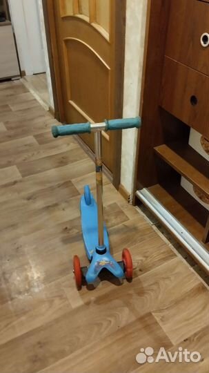 Самокат детский трехколесный