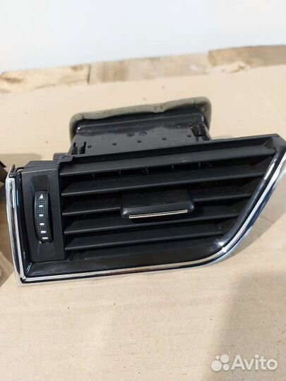 Боковые дефлекторы торпедо Skoda Octavia A7