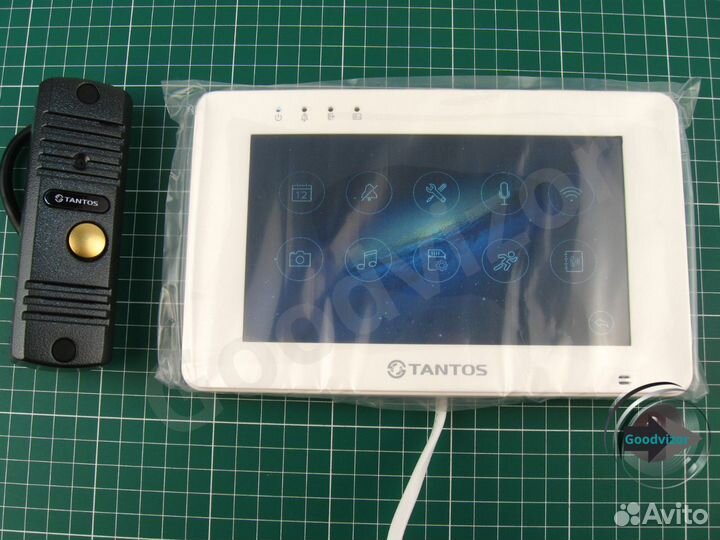 Видеодомофон Tantos Rocky HD Wi-Fi и Corban HD