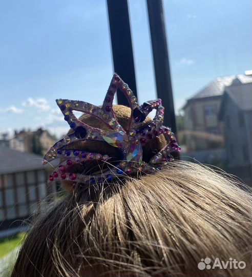 Украшение на голову для художественной гимнастики