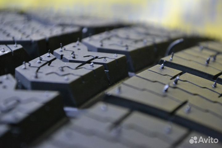 Tourador Winter Pro TSU1 245/45 R18 100V