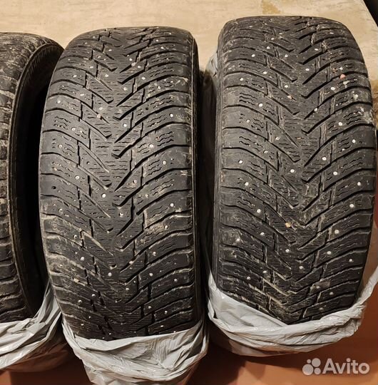 Nokian Tyres Hakkapeliitta 8 SUV 255/45 R20