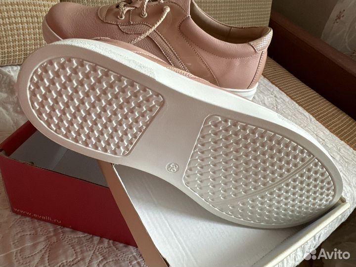 Полуботинки женские 39 размер