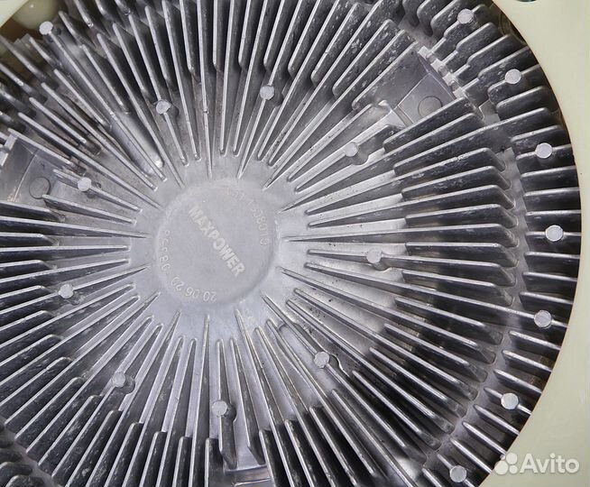 Вентилятор ямз-651.10 (крыл. 720мм) с вязкостной м