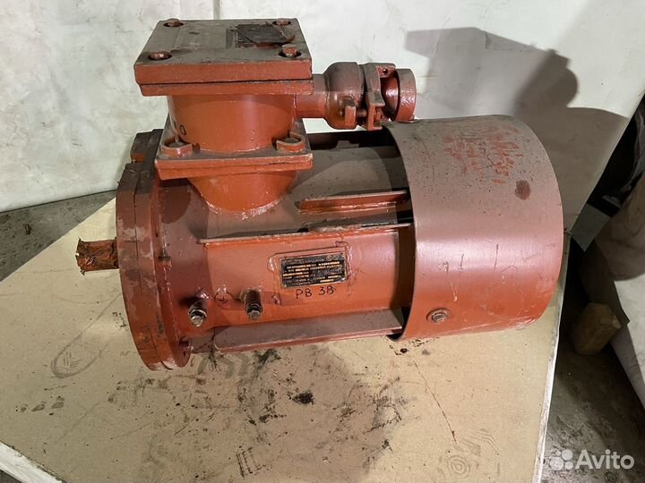 Электродвигатель врп 160S4 15/1500