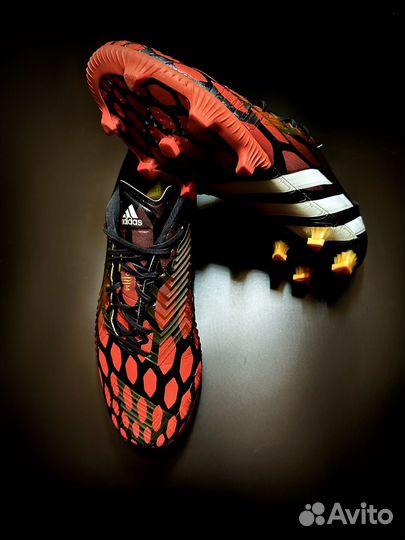 Бутсы Adidas Predator Instinct FG