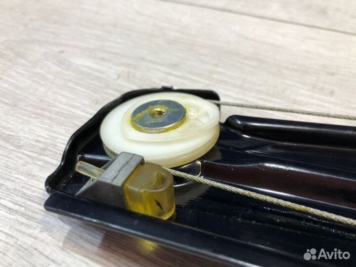 Стеклоподъемник задний левый Bmw 525I Левый Руль