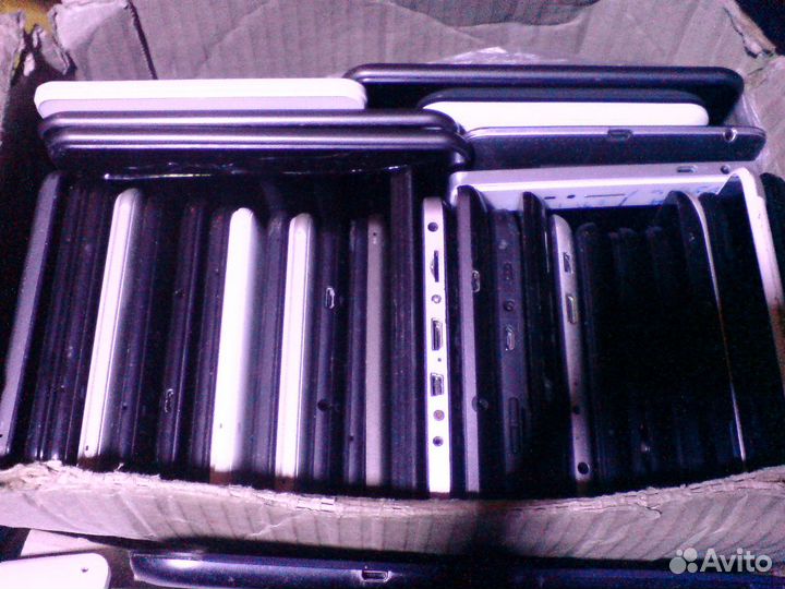 Планшеты на запчасти за 1 шт