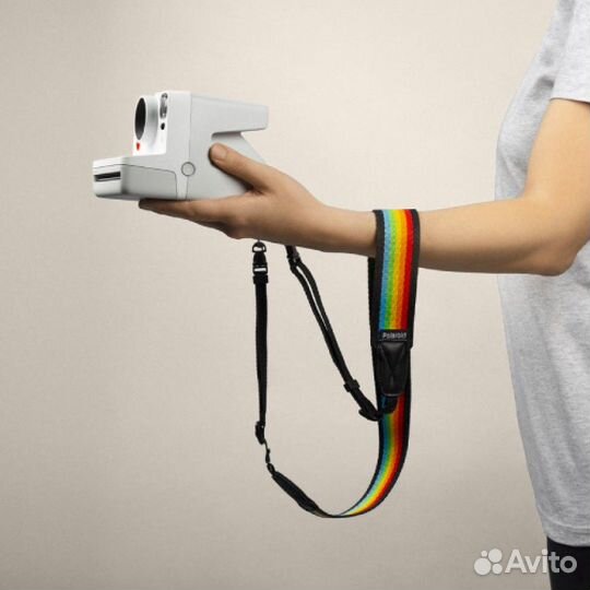 В нaличии Polaroid now plus бeлый + картриджи