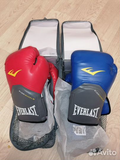 Перчатки боксерские everlast