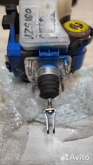 Главный тормозной целин.Toyota Aristo Lexus GS300