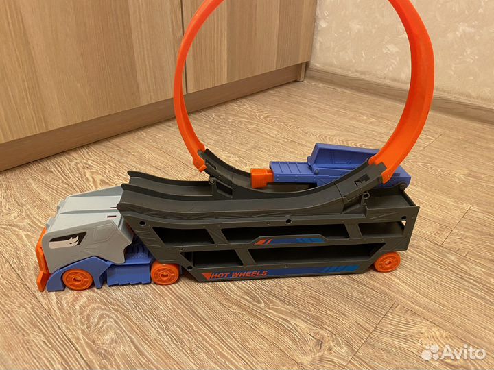Автовоз Hot Wheels