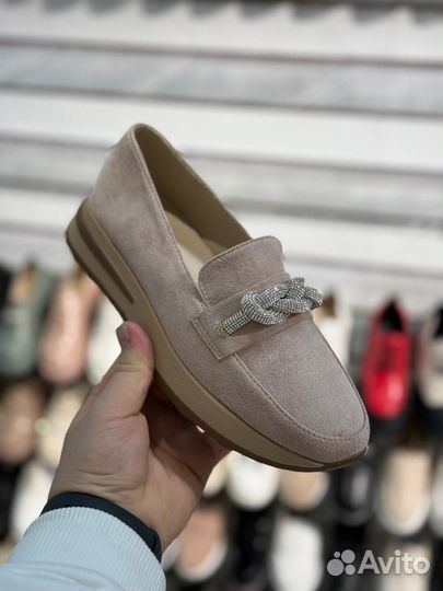 Лоферы, лорики женский