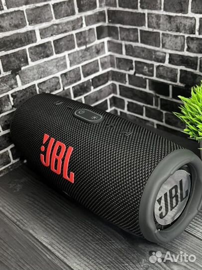 Колонка джбл чардж 5