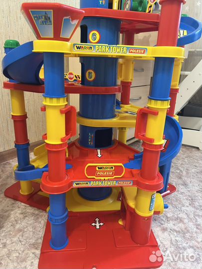 Парковка для машинок большая