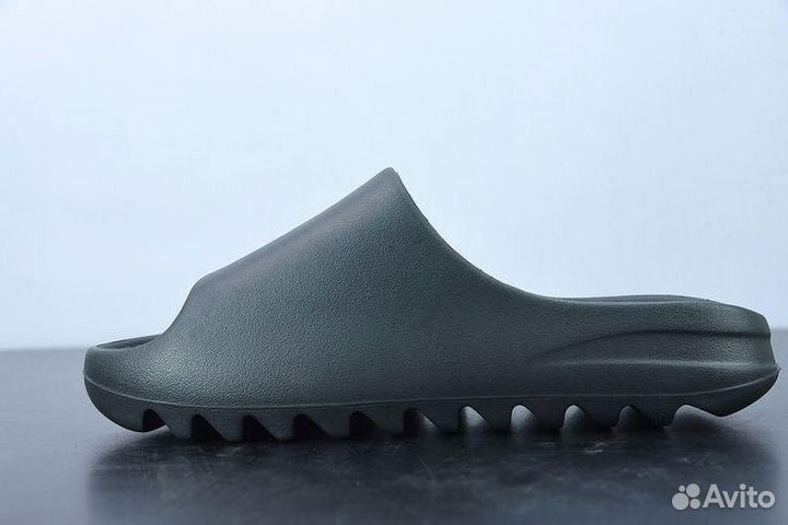 Шлепанцы Adidas Yeezy Slide Black Onyx