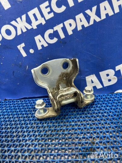 Петля двери Chevrolet Aveo T250 седан F15S3 2010