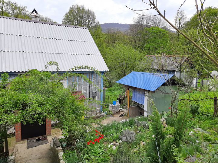 Дом 63 м² на участке 15 сот.