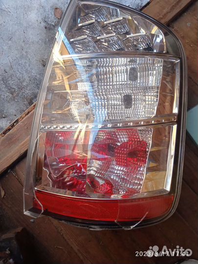 Фара на prius