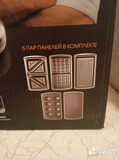 Вафельница redmond