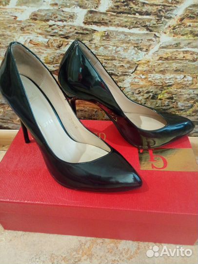 Туфли лаковые