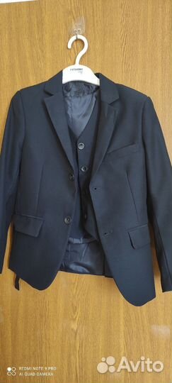 Школьный костюм для мальчика+1 новые брюки и 2 бу