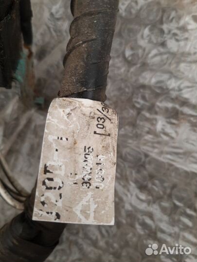 Проводка подкапотная (блока предохранителей)