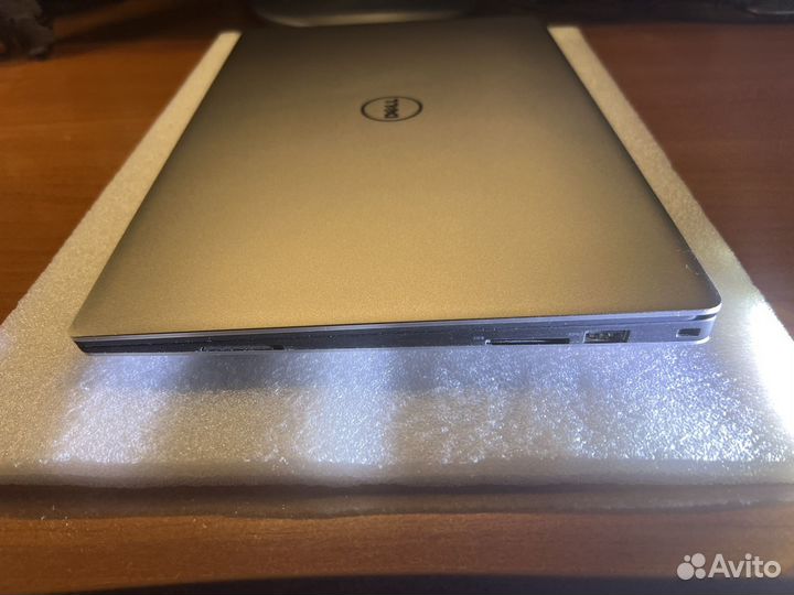 Ноутбук Dell xps 9360 QHD 13.3