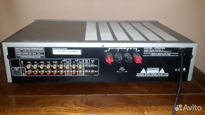 Усилитель NAD 320 bee