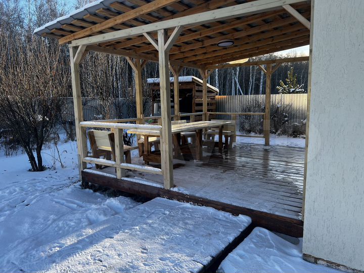 Дом 99 м² на участке 7 сот.