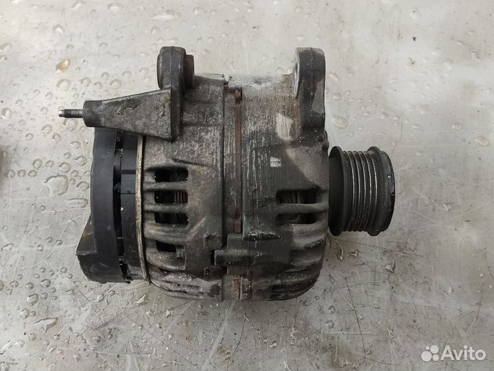Генератор Шкода Октавия 1.6 140A vag