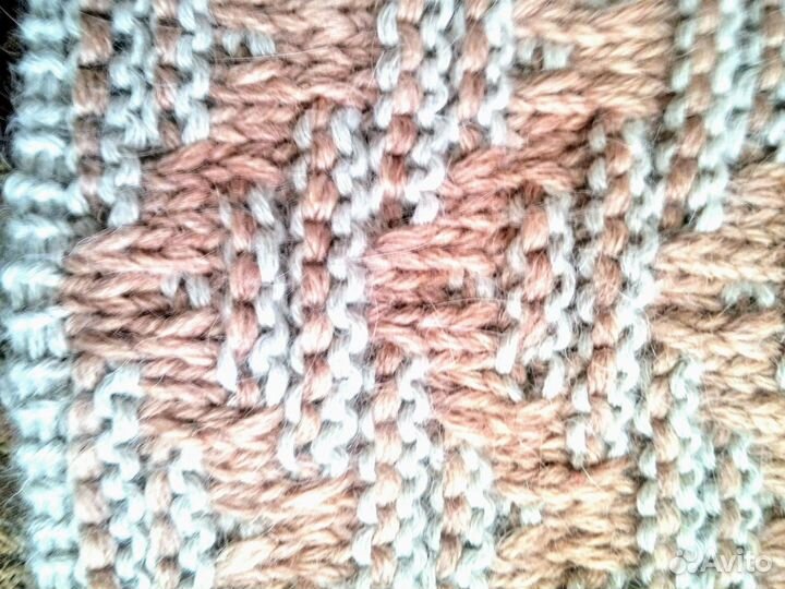 Шапки вязаные. Ручная работа