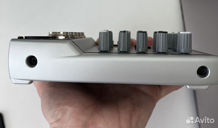 Микшерный пульт behringer xenyx Q502USB