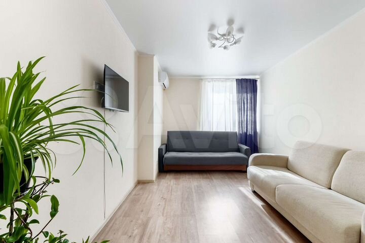 1-к. квартира, 32 м², 8/14 эт.