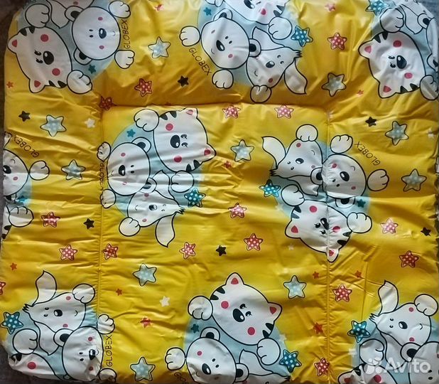 Матрасик для пеленания на комод