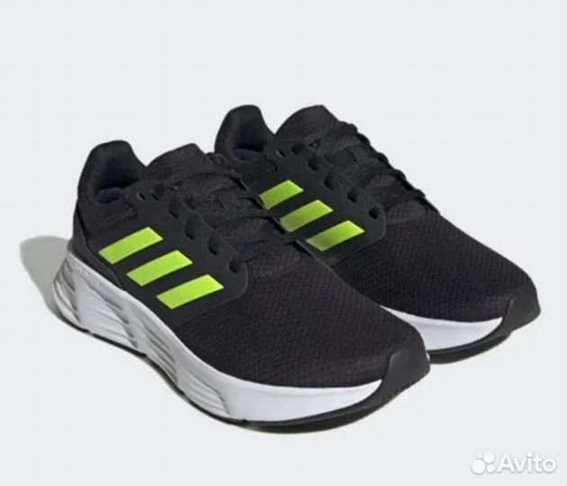 Кроссовки adidas