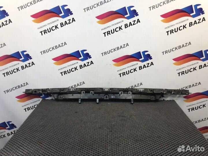 Кронштейн солнцезащитного козырька Volvo FH