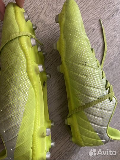 Футбольные бутсы demix