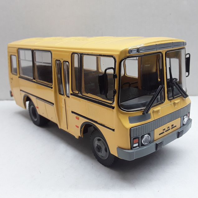 Модель автобуса 3206 в 1:43