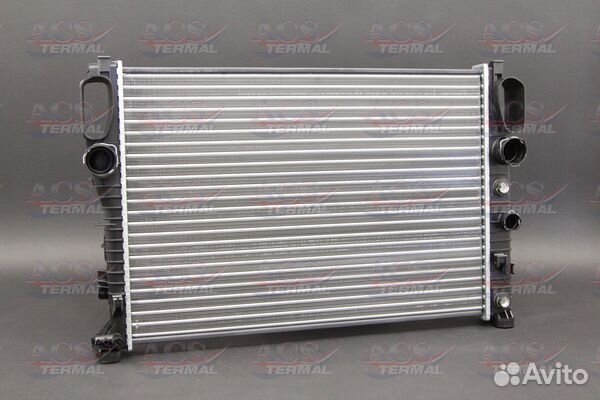 Радиатор охлаждения Мерседес W 211 2,0-2.2 D M/A 0