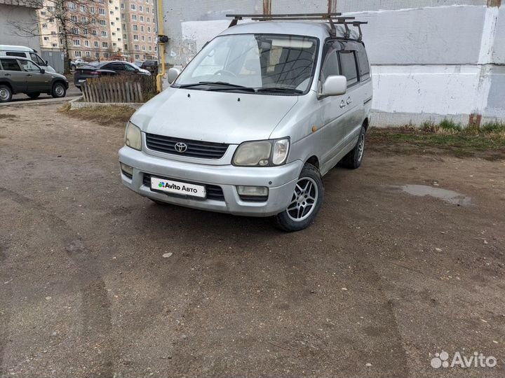 Toyota Lite Ace Noah 2.0 AT, 1999, 300 804 км