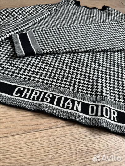 Кашемировый свитер Cristian Dior