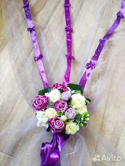 Свадебное украшение на авто